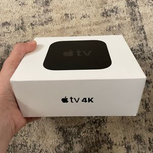 Apple TV 4K. 32GB